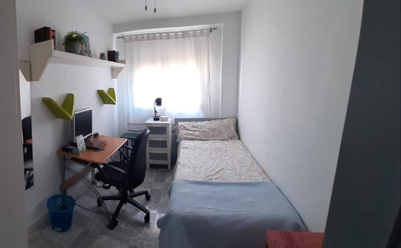 Habitaciones Green Door B&B Camas Exterior foto